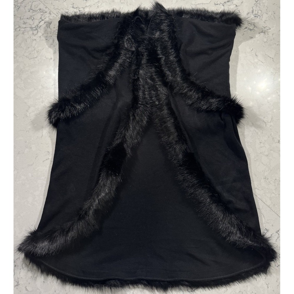 NWT Faux Fur Trim Wrap Shawl Cape Womens One Size Black Evening Event Formal